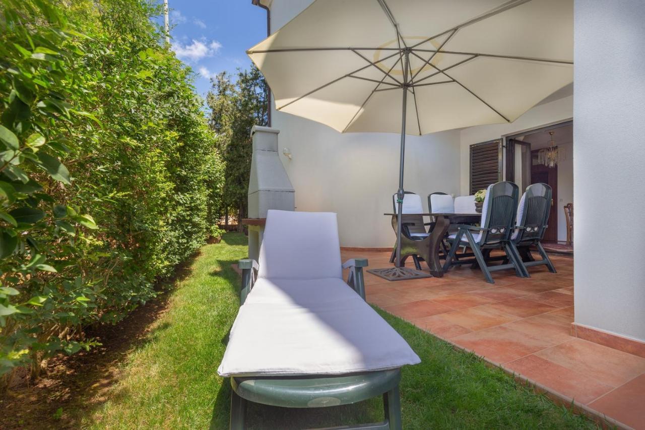 Holiday Apartment Suzana Rovinj Exteriör bild